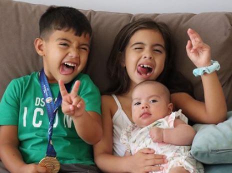 Julia Silva three beautiful children Morita, Benjamin, and Martina.